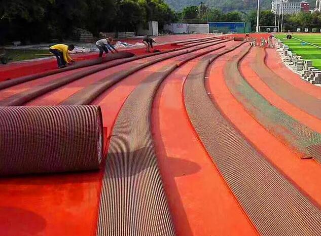 預制型橡膠跑道卷材規格與特點